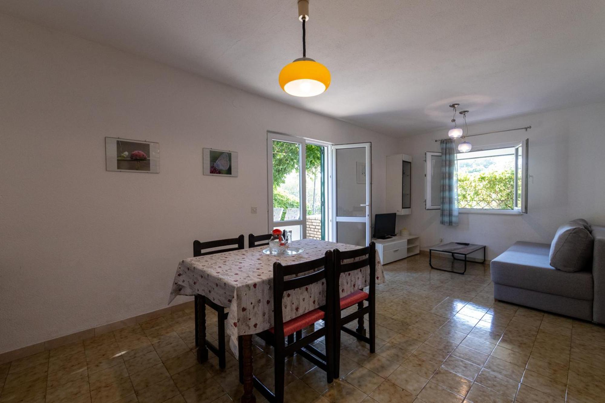 Apartments By The Sea Mudri Dolac, Hvar - 582 Врбоска Екстериор снимка
